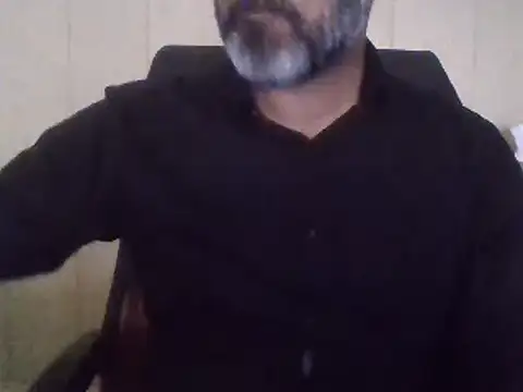 hairymaster95 online show from February 11, 2025, 4:22 am