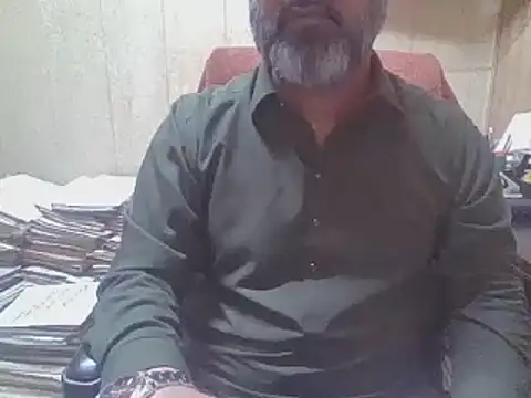 hairymaster95 online show from November 8, 2025, 5:55 am