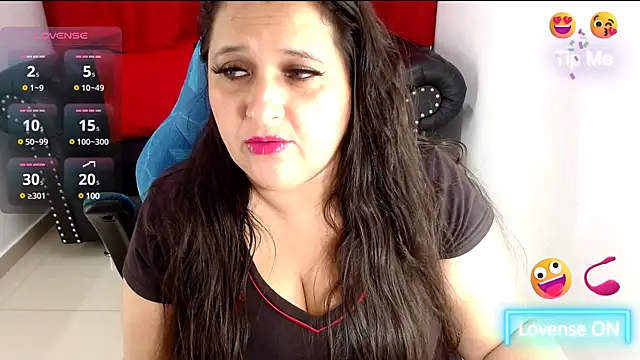 Kerly Doll online show from February 4, 2025, 1:16 pm
