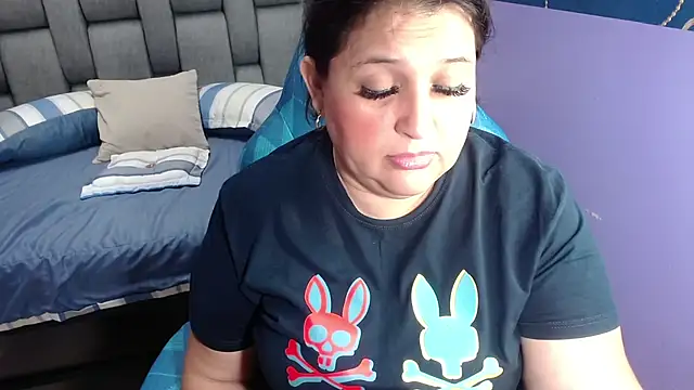 Snapshot of Kerly_Doll chatting on November 11, 2025, 6:47 pm Kerly Doll online show from November 11, 2025, 6:47 pm