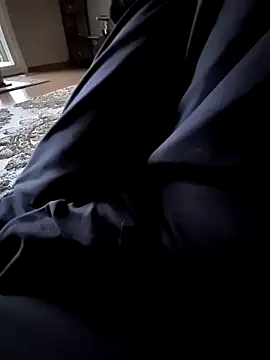 YourPersonall online show from November 22, 2025, 10:19 pm