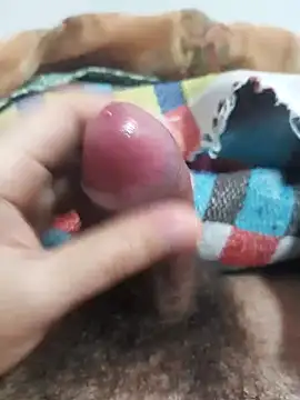 Ummfuss1 online show from February 21, 2025, 1:22 pm