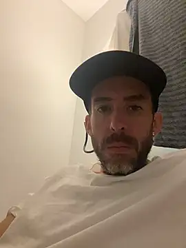 Snapshot of smokenstrokex chatting on March 4, 2026, 12:51 am smokenstrokex online show from March 4, 2026, 12:51 am