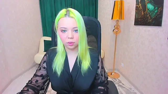 EnergyBunny 1 online show from February 5, 2025, 5:20 pm