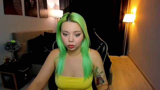 Snapshot of EnergyBunny_1 chatting on February 15, 2026, 7:35 pm EnergyBunny 1 online show from February 15, 2026, 7:35 pm