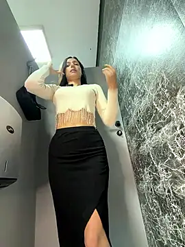  MiaQueen  online show from January 10, 2026, 11:11 pm