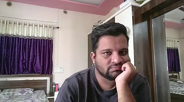 dhruv love online show from February 6, 2025, 8:18 am