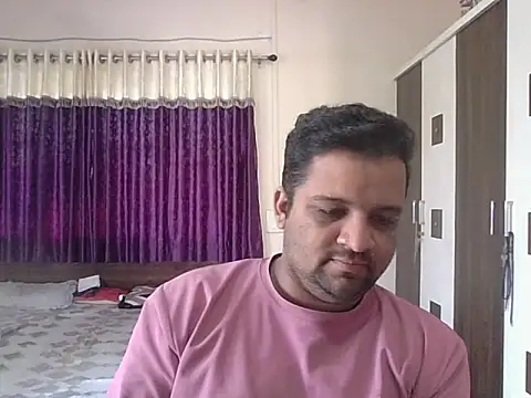 dhruv love online show from December 17, 2025, 5:12 am