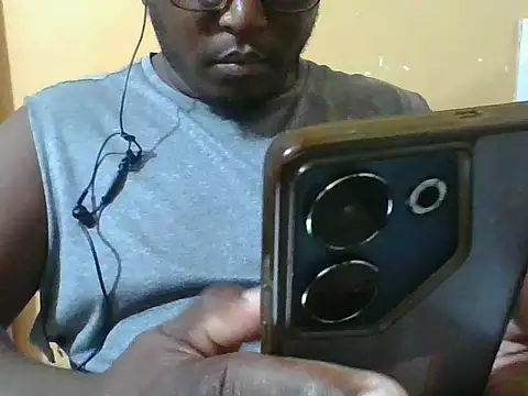 Snapshot of honeyswit chatting on November 26, 2025, 5:24 pm honeyswit online show from November 26, 2025, 5:24 pm