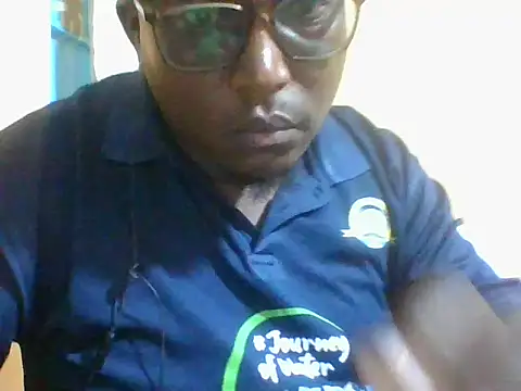 honeyswit online show from May 11, 2026, 12:12 am