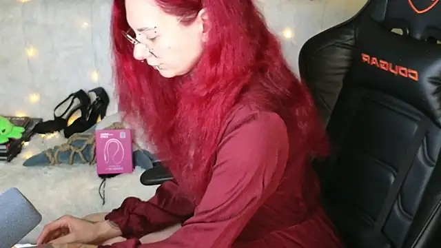 Snapshot of Ginger_Stay chatting on November 3, 2025, 10:30 am Ginger Stay online show from November 3, 2025, 10:30 am