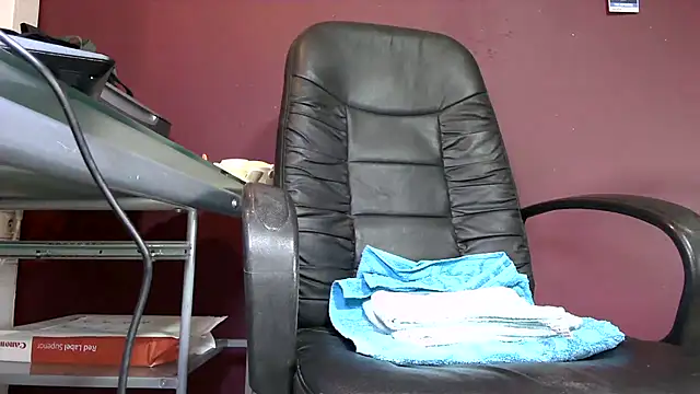 riverside197575 online show from March 25, 2026, 12:37 pm