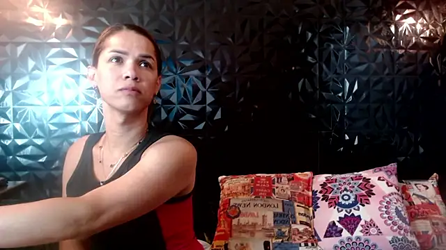 PINK  LOLA1 online show from March 13, 2026, 5:40 pm