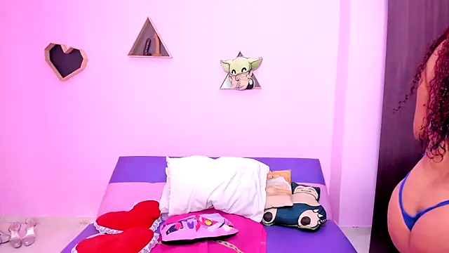 Snapshot of MATURE_WHOR33 chatting on October 8, 2025, 11:56 am MATURE WHOR33 online show from October 8, 2025, 11:56 am