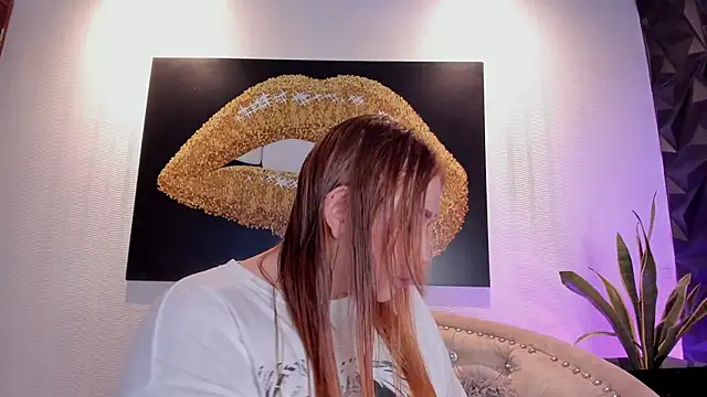 hannamartinn online show from October 27, 2025, 3:46 pm