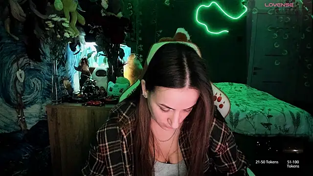 Selbi Paine online show from April 9, 2026, 11:33 pm