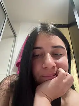 KallyMyller1 online show from February 26, 2026, 3:17 am