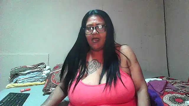 Snapshot of boobynatz chatting on September 26, 2025, 8:43 am boobynatz online show from September 26, 2025, 8:43 am