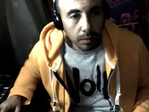 Snapshot of big_heart chatting on March 29, 2026, 3:46 pm big heart online show from March 29, 2026, 3:46 pm