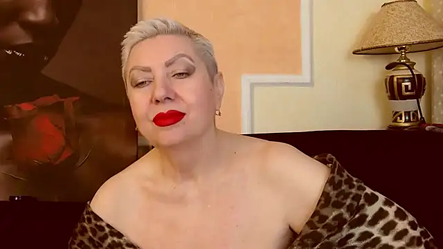 LadyPosh online show from October 16, 2025, 8:50 pm