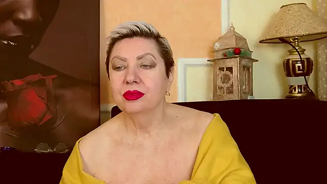 LadyPosh online show from March 5, 2026, 9:22 pm