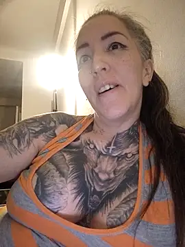 Snapshot of vamporasuccubus19777 chatting on February 9, 2025, 4:46 am vamporasuccubus19777 online show from February 9, 2025, 4:46 am