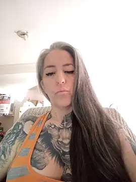 vamporasuccubus19777 online show from November 12, 2025, 10:19 am