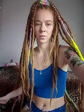 LucidLucy online show from December 2, 2025, 2:08 pm