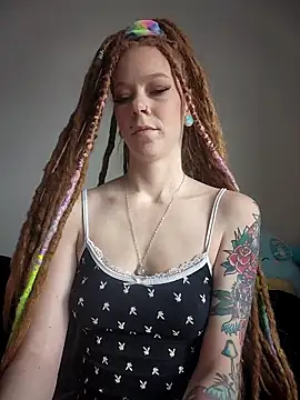 LucidLucy online show from March 14, 2026, 4:57 pm