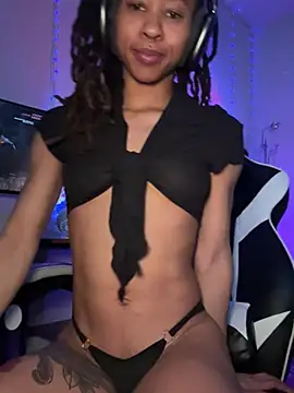 Snapshot of thebrattygoddess chatting on March 20, 2025, 10:51 pm thebrattygoddess online show from March 20, 2025, 10:51 pm