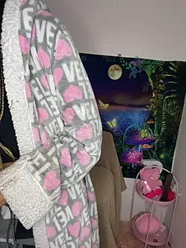 Badjen1027 online show from November 6, 2025, 2:37 am