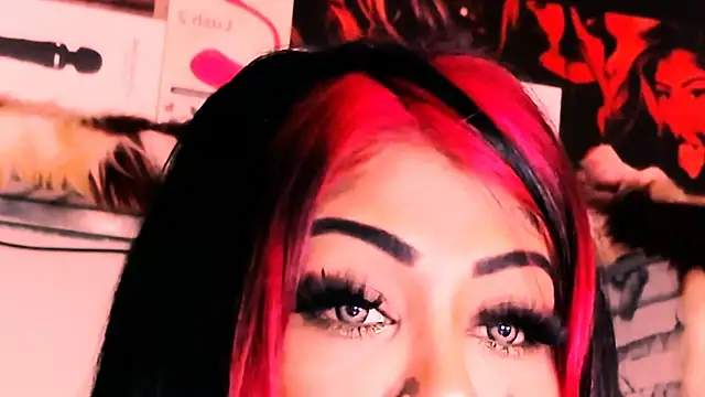 indian dreamgirl online show from November 10, 2025, 4:12 pm