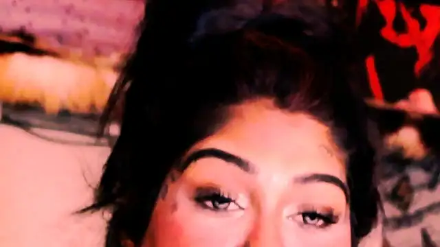 Snapshot of indian_dreamgirl chatting on March 9, 2026, 10:19 am indian dreamgirl online show from March 9, 2026, 10:19 am
