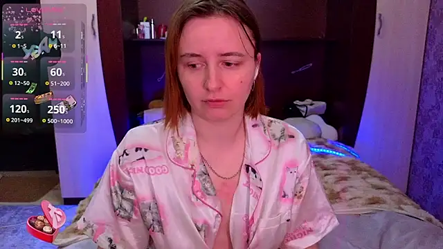 DanaMartina online show from April 4, 2026, 1:50 pm