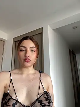 Snapshot of Anavi_ chatting on May 14, 2026, 9:12 pm Anavi online show from May 14, 2026, 9:12 pm