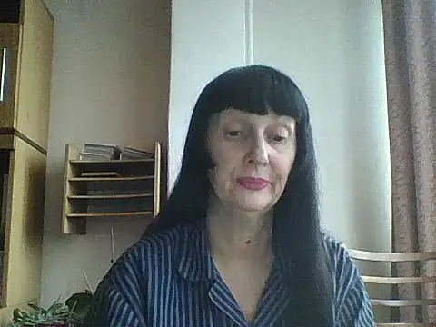Snapshot of MelanyBanks chatting on November 23, 2025, 11:20 am MelanyBanks online show from November 23, 2025, 11:20 am