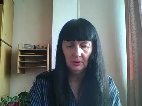 Snapshot of MelanyBanks chatting on November 14, 2025, 7:01 am MelanyBanks online show from November 14, 2025, 7:01 am