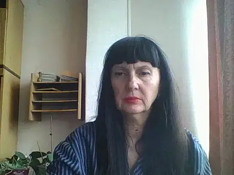 MelanyBanks online show from October 4, 2025, 10:39 am