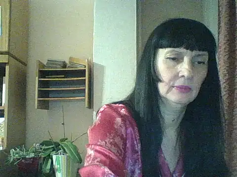 Snapshot of MelanyBanks chatting on November 9, 2025, 6:23 pm MelanyBanks online show from November 9, 2025, 6:23 pm