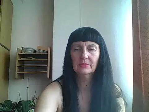 MelanyBanks online show from September 12, 2025, 6:24 am