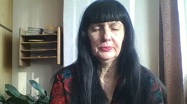 MelanyBanks online show from March 16, 2025, 2:11 pm