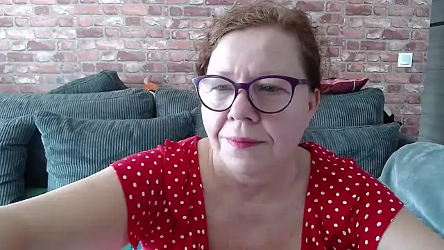 Adelewildx online show from March 21, 2025, 10:06 am