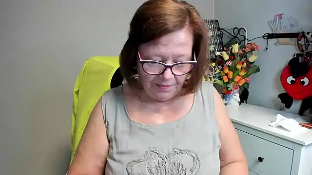 Adelewildx online show from June 5, 2026, 7:14 am