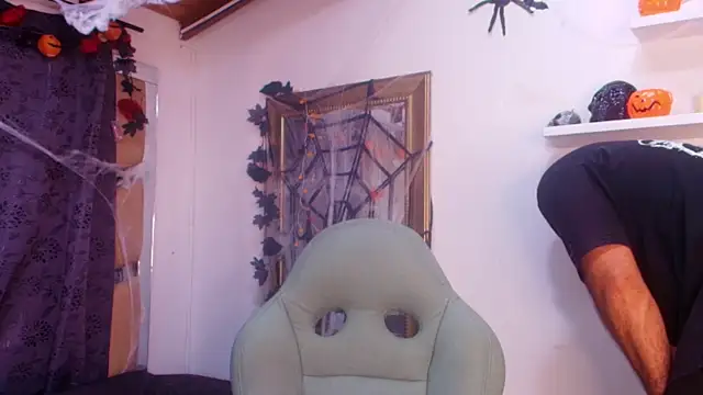 mister miike online show from October 31, 2025, 3:03 am