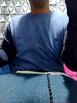 Snapshot of Popzbo chatting on January 15, 2026, 2:48 am Popzbo online show from January 15, 2026, 2:48 am