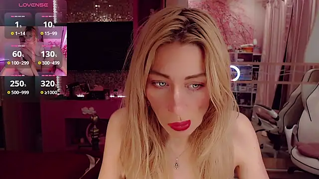 Snapshot of AnnieGOld_ chatting on October 19, 2025, 12:57 am AnnieGOld online show from October 19, 2025, 12:57 am