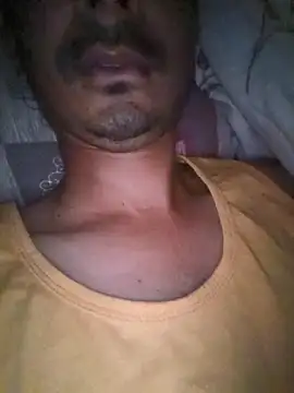 dreamtoungelick69 online show from April 24, 2026, 5:59 pm