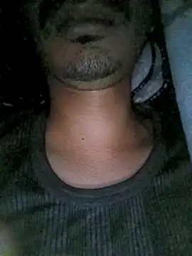 dreamtoungelick69 online show from March 10, 2025, 11:16 pm