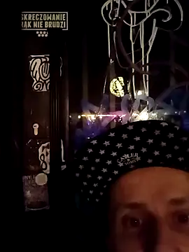 Snapshot of FireFox_Feel chatting on March 2, 2025, 9:19 pm FireFox Feel online show from March 2, 2025, 9:19 pm