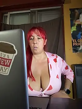 sofy alone online show from November 16, 2025, 2:27 am